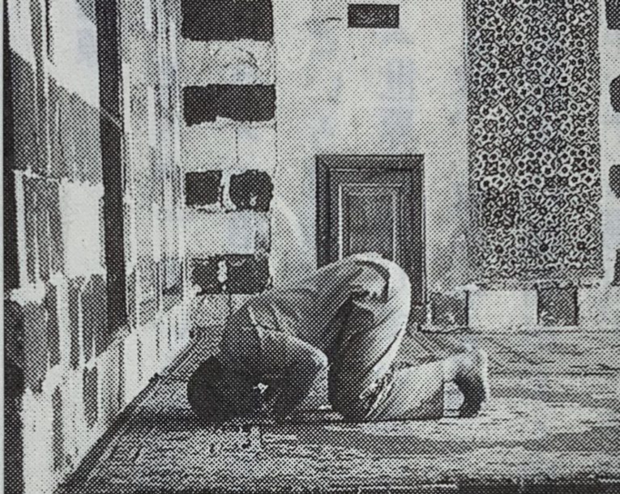 【スタッフの”ウラ”話】絨毯関連書籍の紹介④‐１