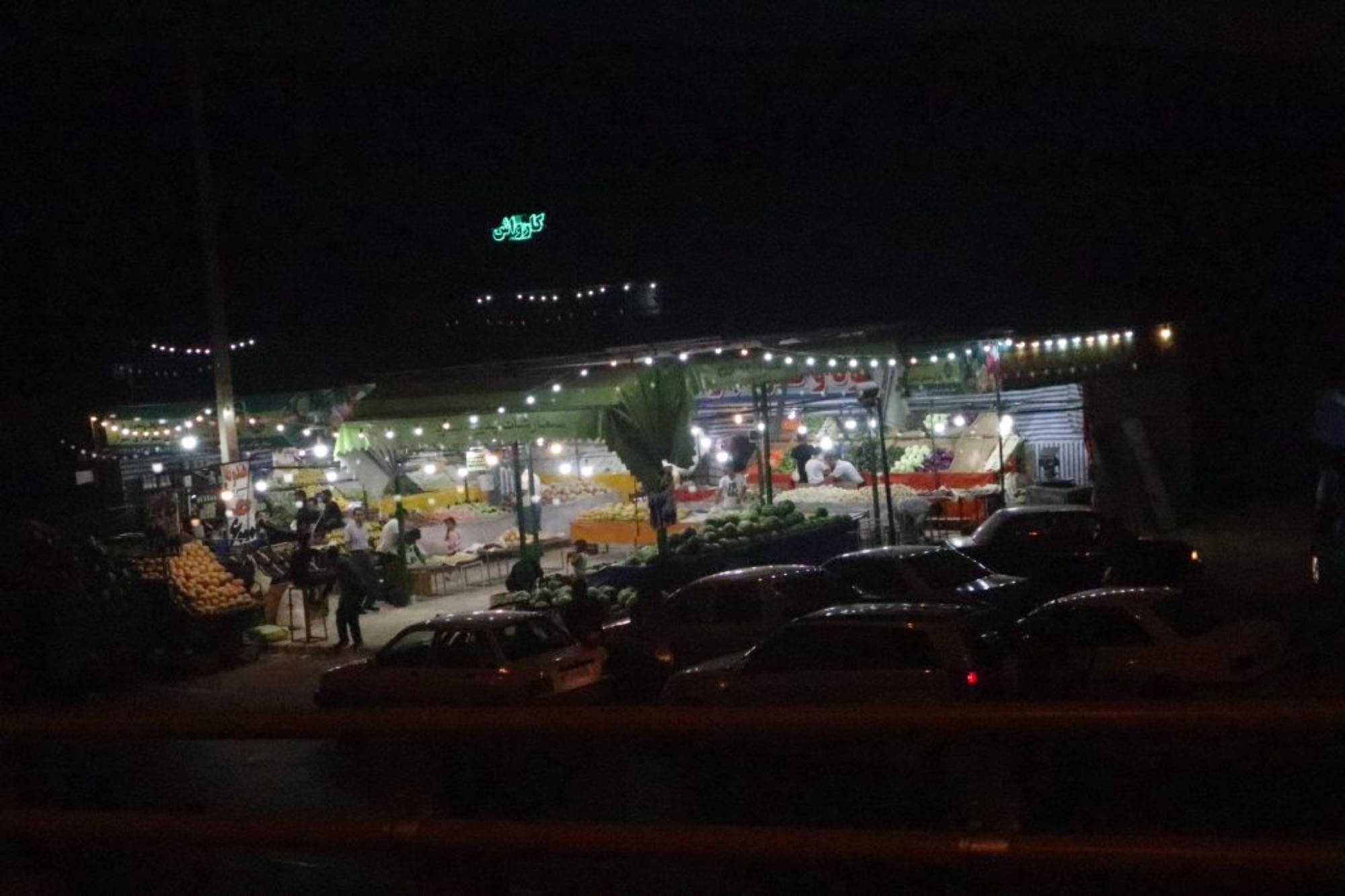 イランの街の様子①