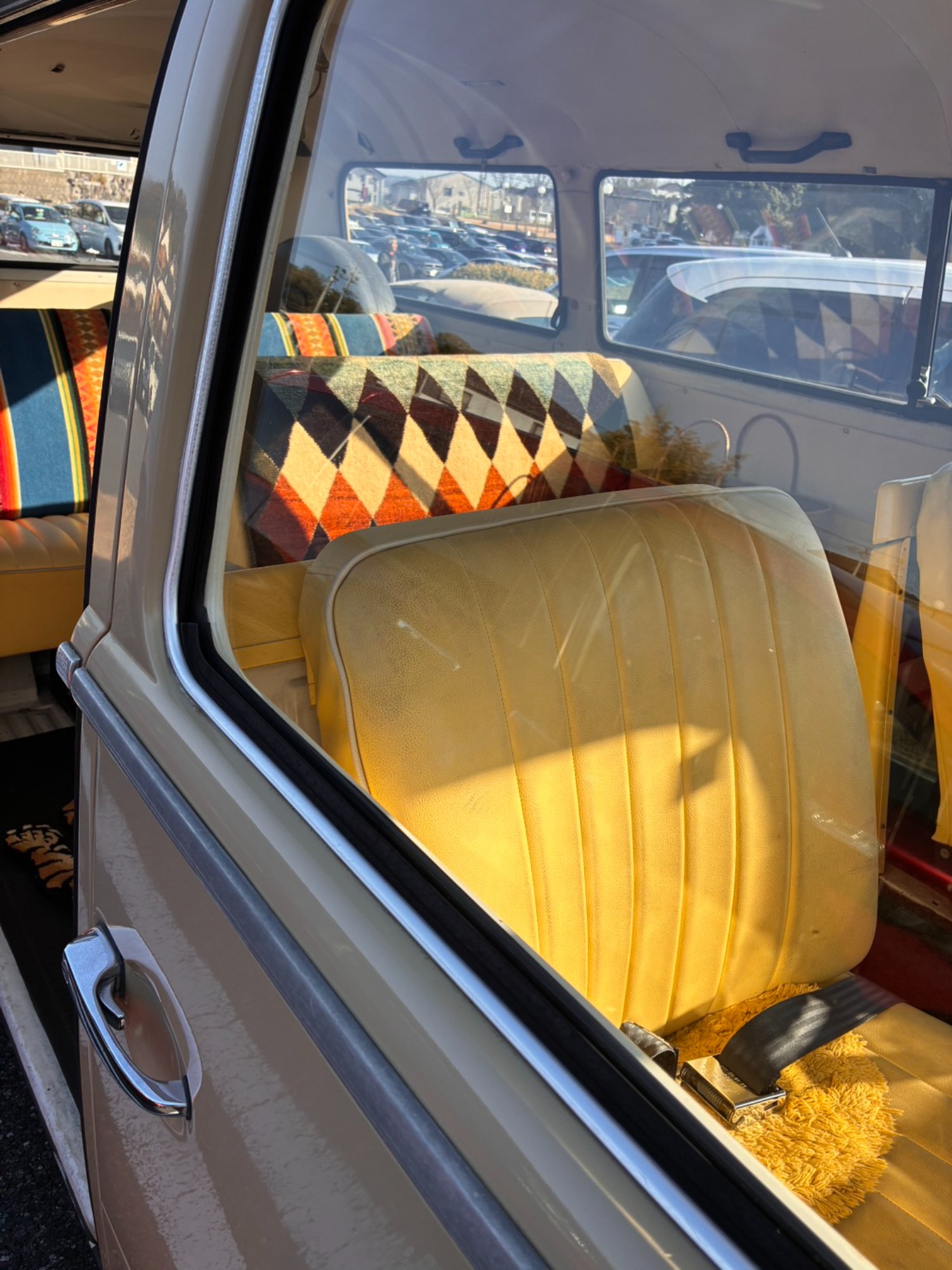 車にオールドギャッベ？！？！