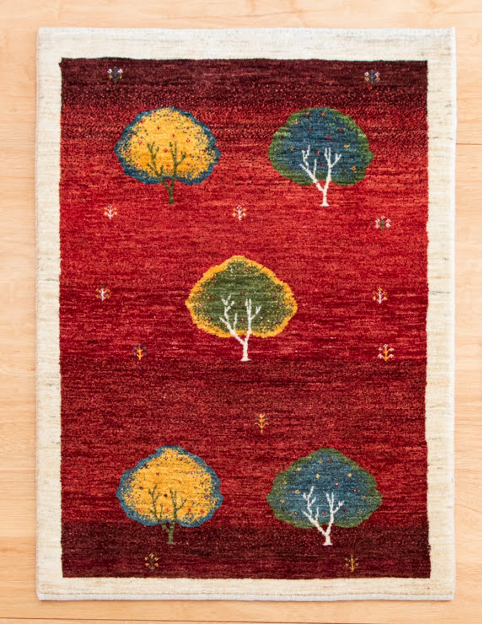 新品・未使用品 羊毛100% ギャッぺ 正方形 GABBEH ART GALLERY (ギャッベアートギャラリー)[公式] | 商品一覧 |