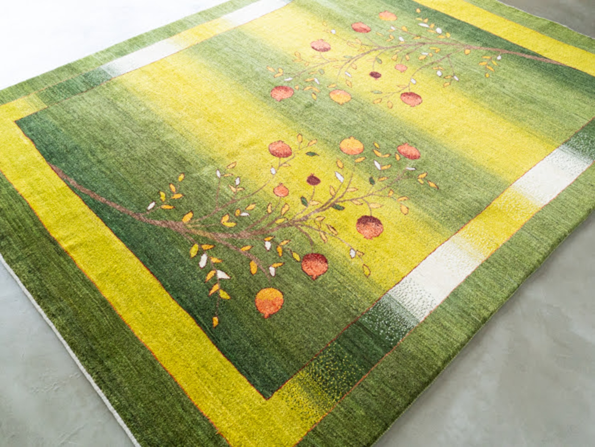 10152836 カシュクリ 257×198