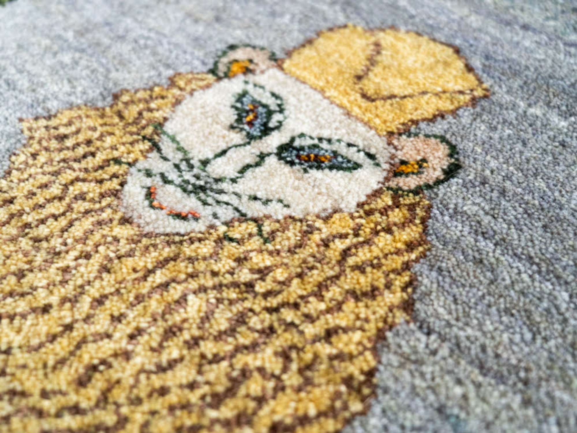 10099688 ルリバフ 256×167