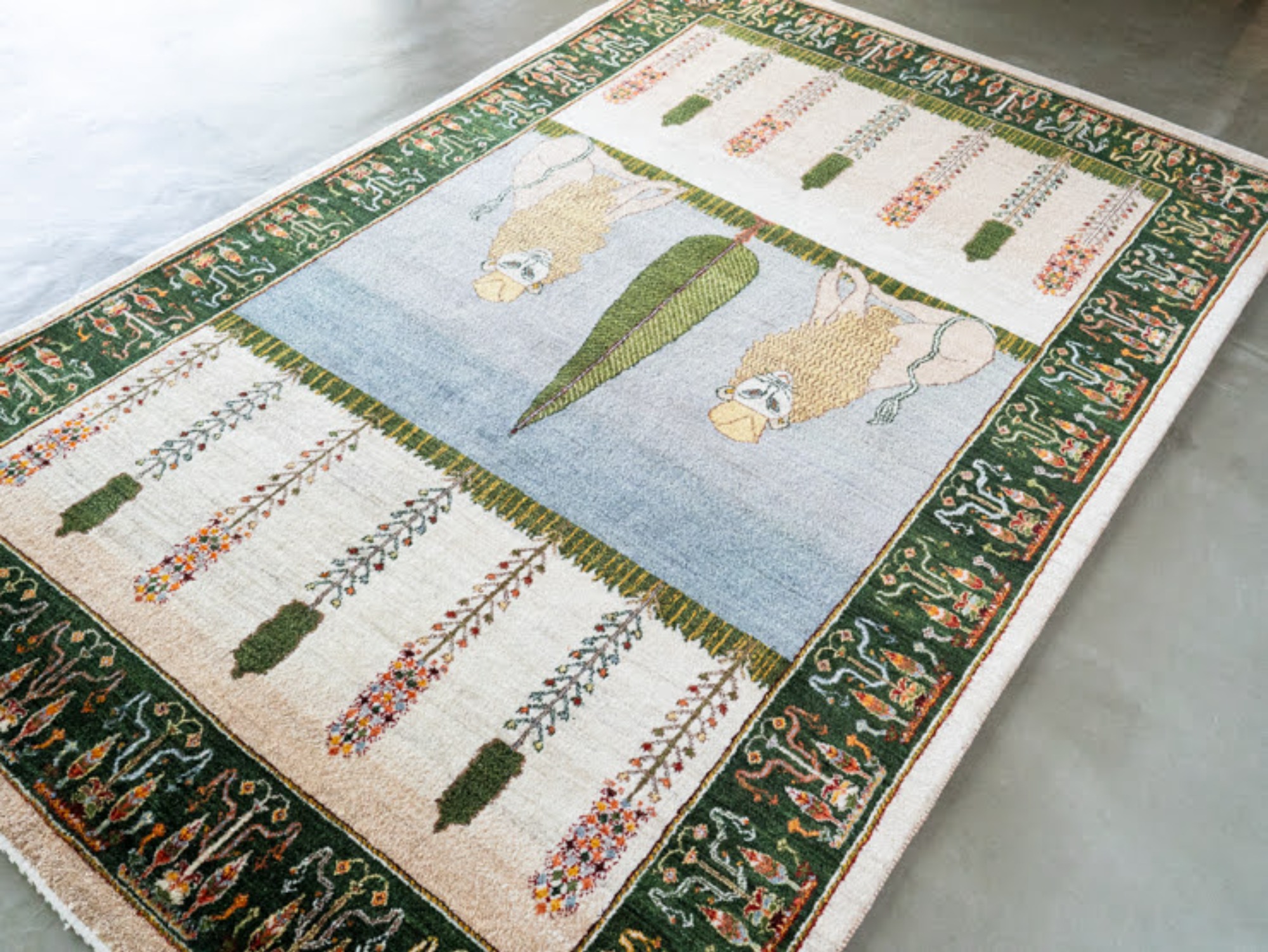 10099688 ルリバフ 256×167