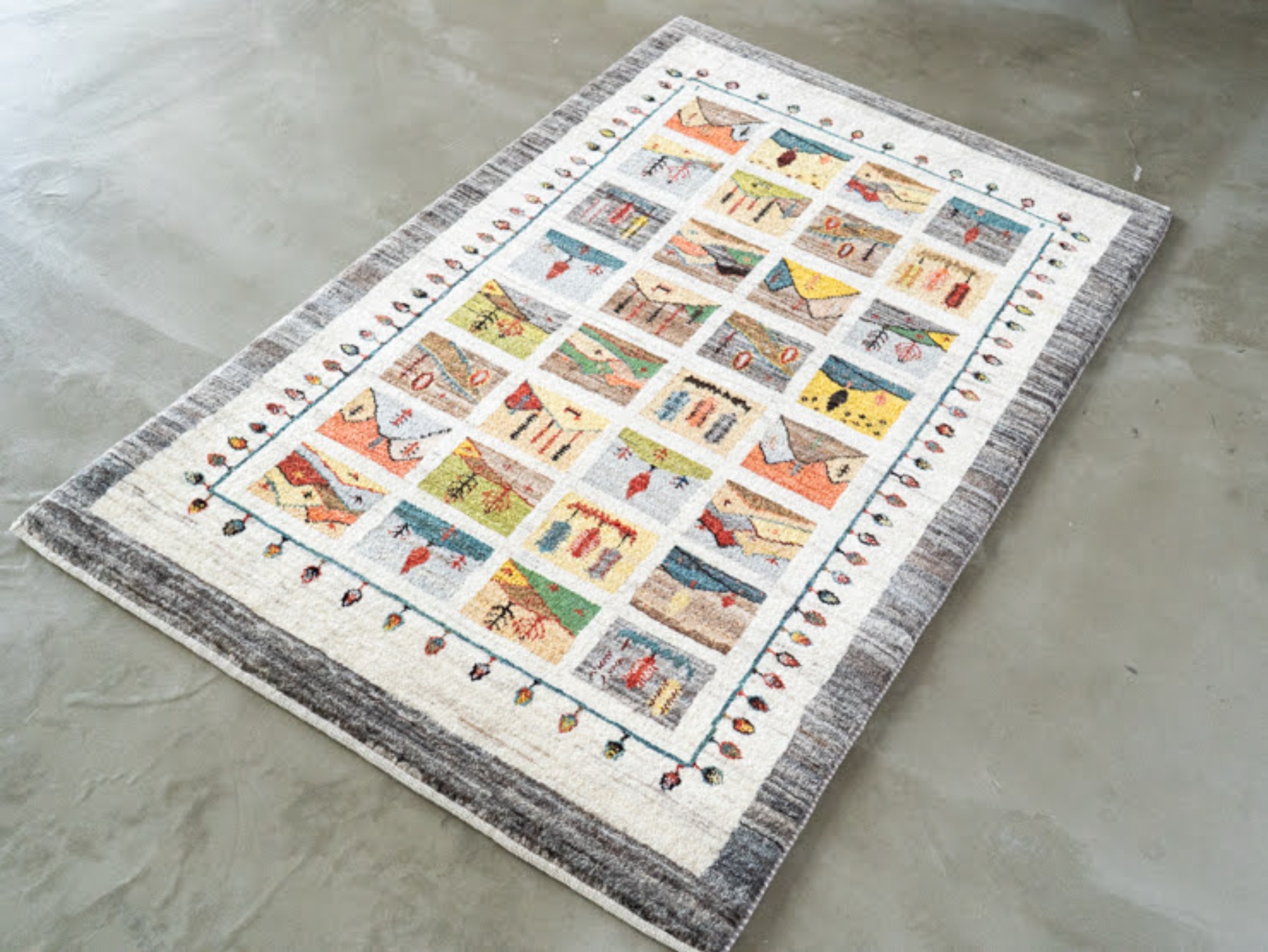 10148011 カシュクリ 131×83