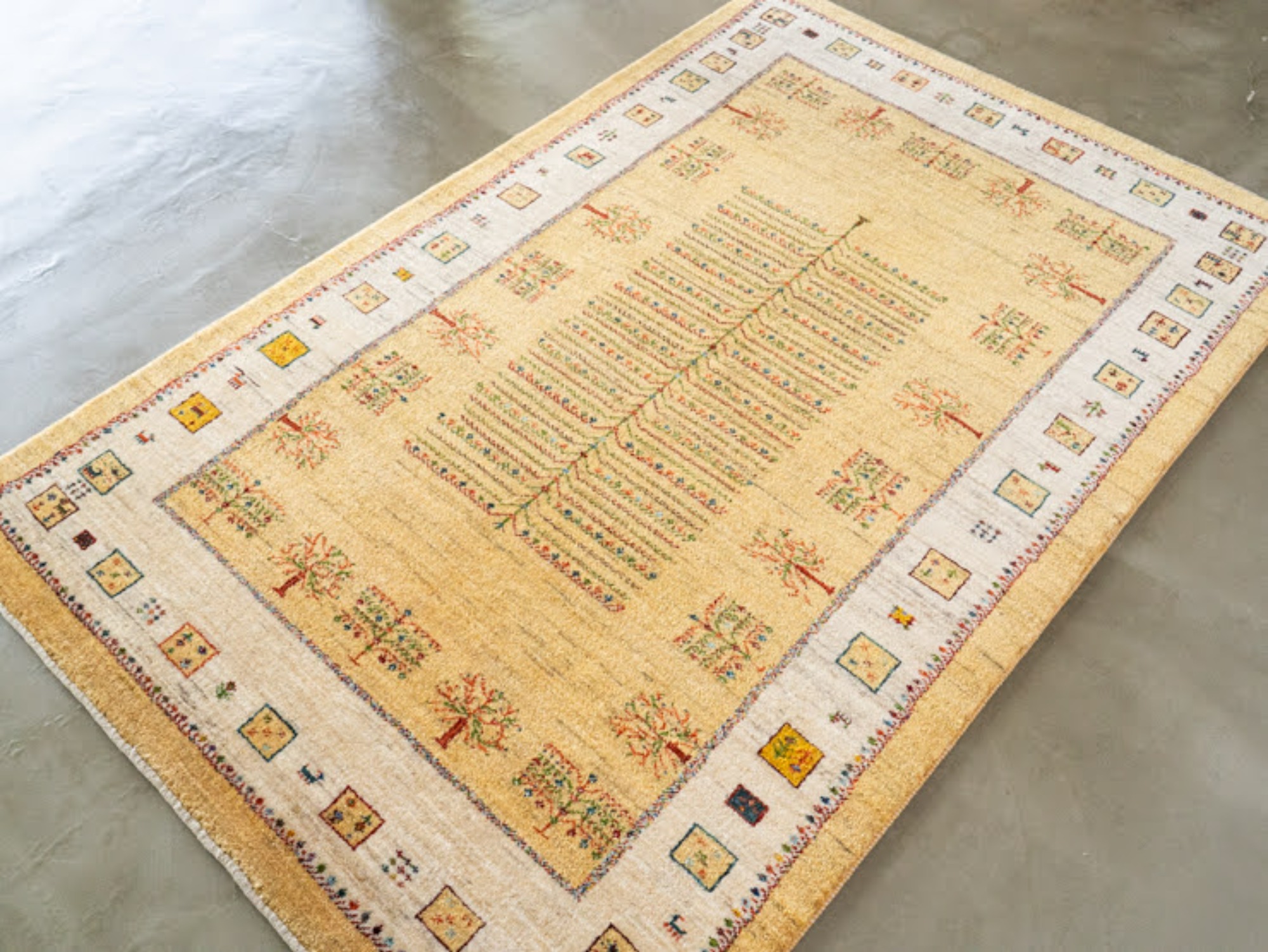 10074497 カシュクリ 187×121