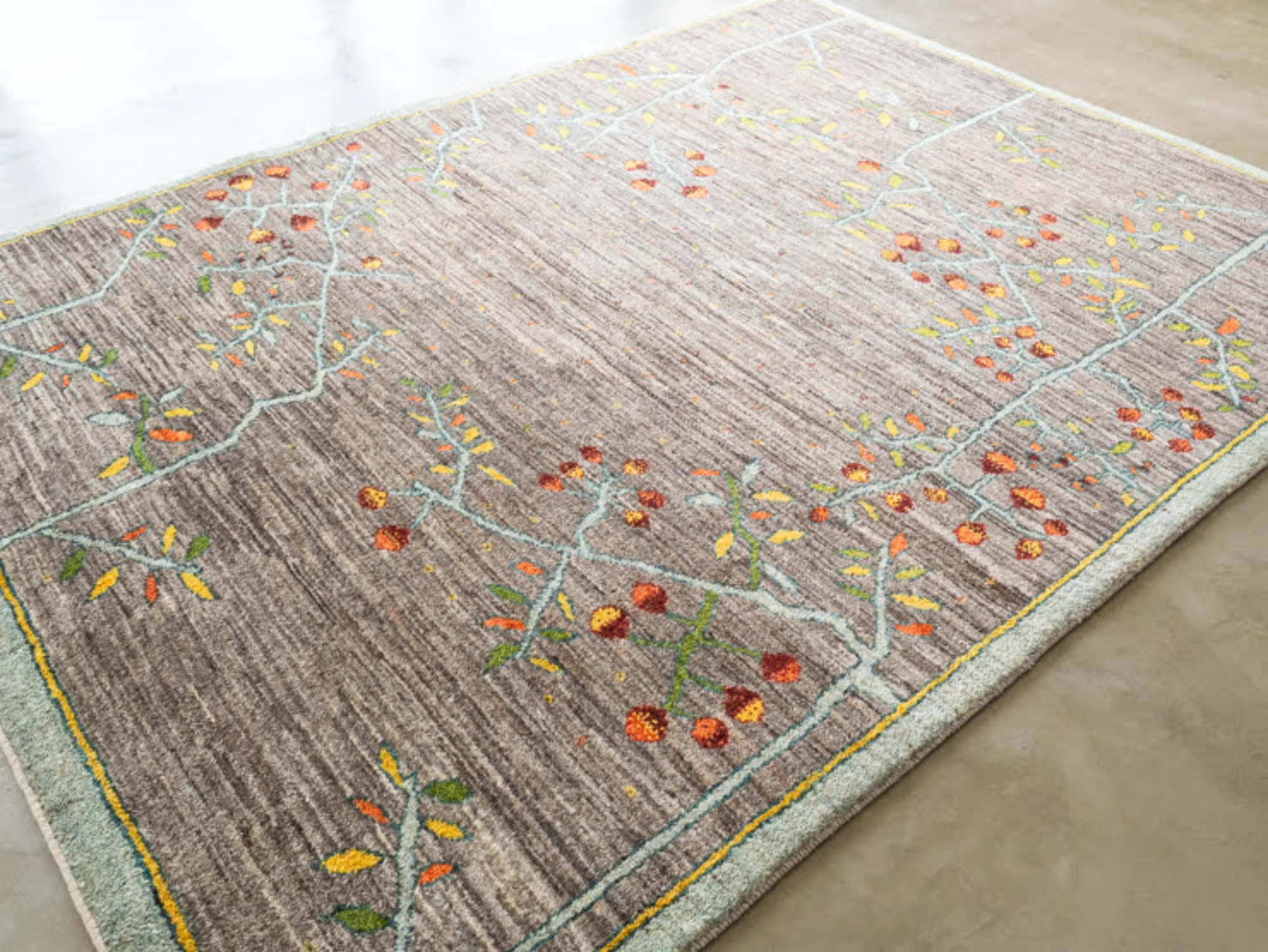 10083758 アマレ 237×174