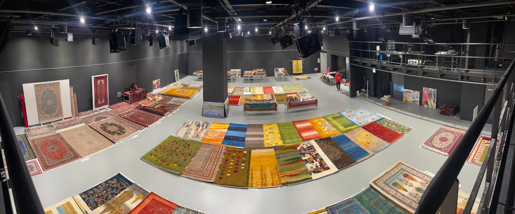 彦根ギャッベ・ペルシャ絨毯販売会