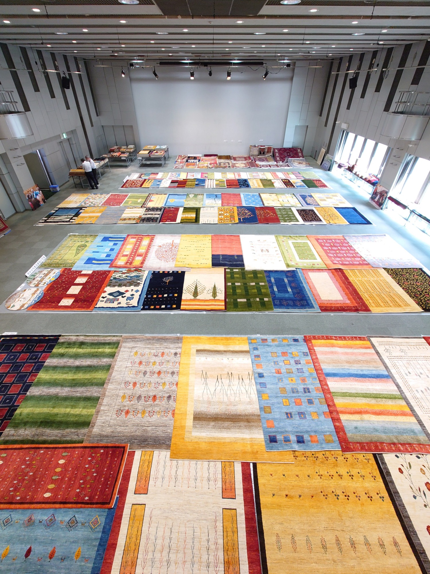 2025春の新作ギャッベ展