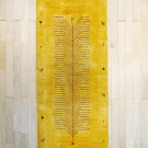 アマレ・210×84・黄色・生命の樹・羊・キッチンサイズ・センターラグ・真上画