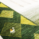 カシュクリ・194×155・緑・ジグザグ・四角・グラデーション・生命の樹・ラクダ・リビングサイズ・アップ画
