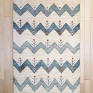 アマレ・142×97・青・ベージュ・原毛・ジグザグ・鳥・花・センターラグサイズ・真上画