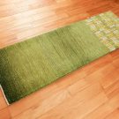 アマレ・157×50・緑・麦の穂・シンプル・廊下・キッチンサイズ・使用イメージ画