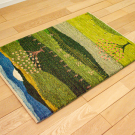 カシュクリランドスケープ・89×60・緑色・生命の樹・風景・玄関マットサイズ・使用イメージ画