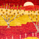カシュクリランドスケープ・94×60・赤色・生命の樹・風景・玄関マットサイズ・アップ画