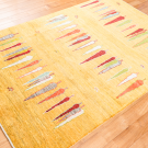 アマレ・186×123・黄色・糸杉・ラクダ・センターラグサイズ・使用イメージ画
