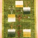 アマレ・183×122・緑色・生命の樹・鹿・花・センターラグサイズ・真上画