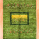 アマレ・191×124・緑色・黄緑・木・花・センターラグサイズ・真上画