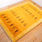 カシュクリ・115×80・黄色・糸杉・生命の樹・羊・玄関マット・使用イメージ画